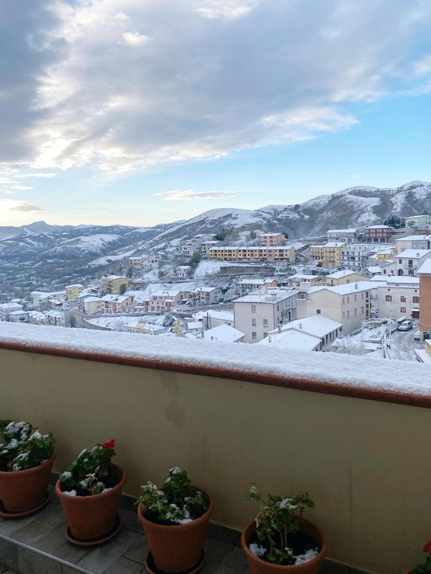 Nonna Felicia B&B Muro Lucano ภายนอก รูปภาพ