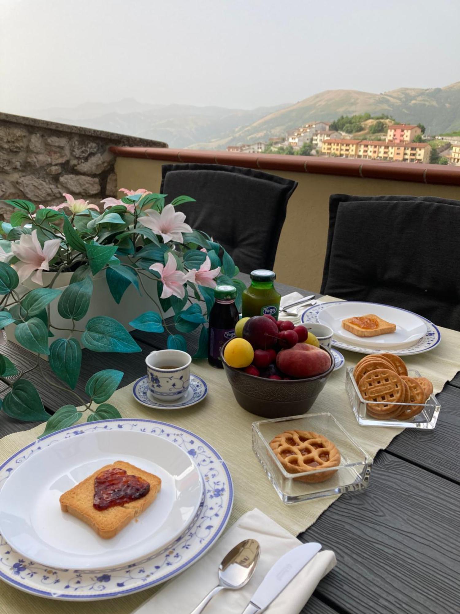 Nonna Felicia B&B Muro Lucano ภายนอก รูปภาพ