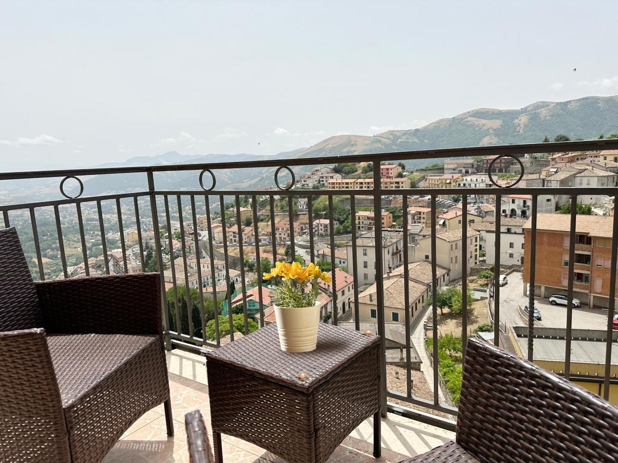 Nonna Felicia B&B Muro Lucano ภายนอก รูปภาพ